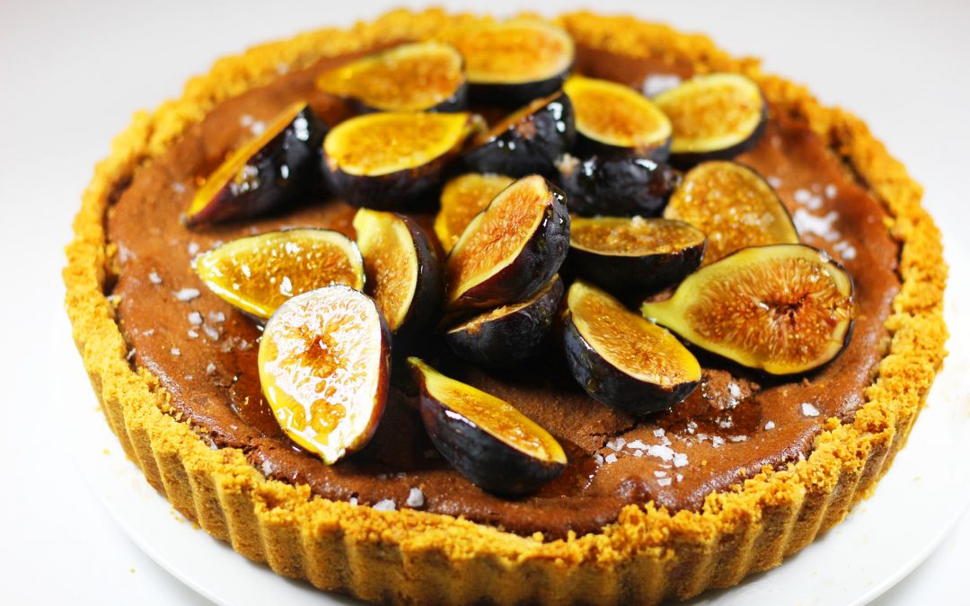 Fig Tart with Bittersweet Ricotta Chocolate Cream Filling
